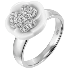 Ring Royal Blossom Pavé, 750 Weißgold, 50mm, 1 Blüte M pavé, 1 Porzellanblüte M, 49 Brillanten 0,224 ct, TW, VSI, Vollschliff Gut